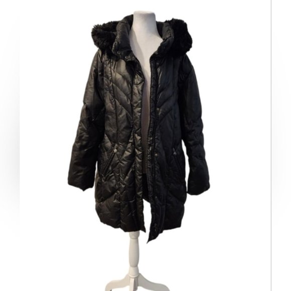 Novelti Jackets & Coats Black Oversized Puffer Coat With Removable